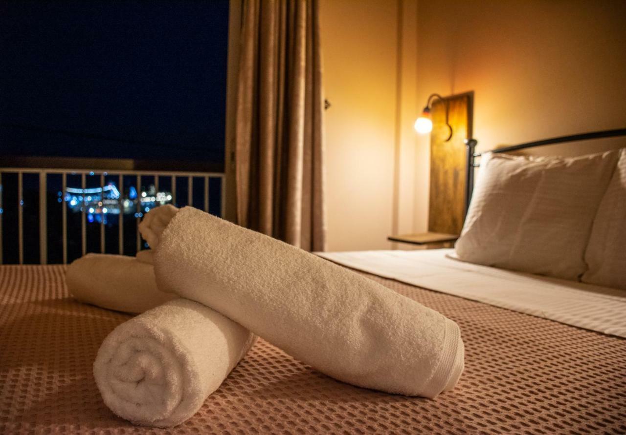 The Anchor - Next To The Port, Airport & Athens Appartement Rafína Buitenkant foto